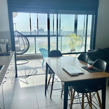 Beauty Apartment 3 Rooms Wi-Fi Netanya Exterior photo