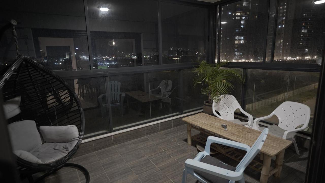 Beauty Apartment 3 Rooms Wi-Fi Netanya Exterior photo