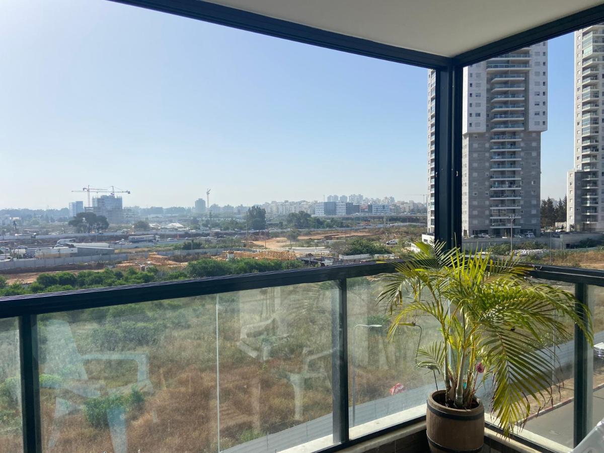 Beauty Apartment 3 Rooms Wi-Fi Netanya Exterior photo